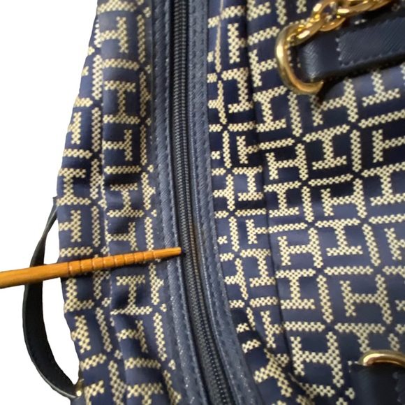 Tommy Hilfiger Purse and Wallet Nave Blue and Gray - Picture 15 of 16